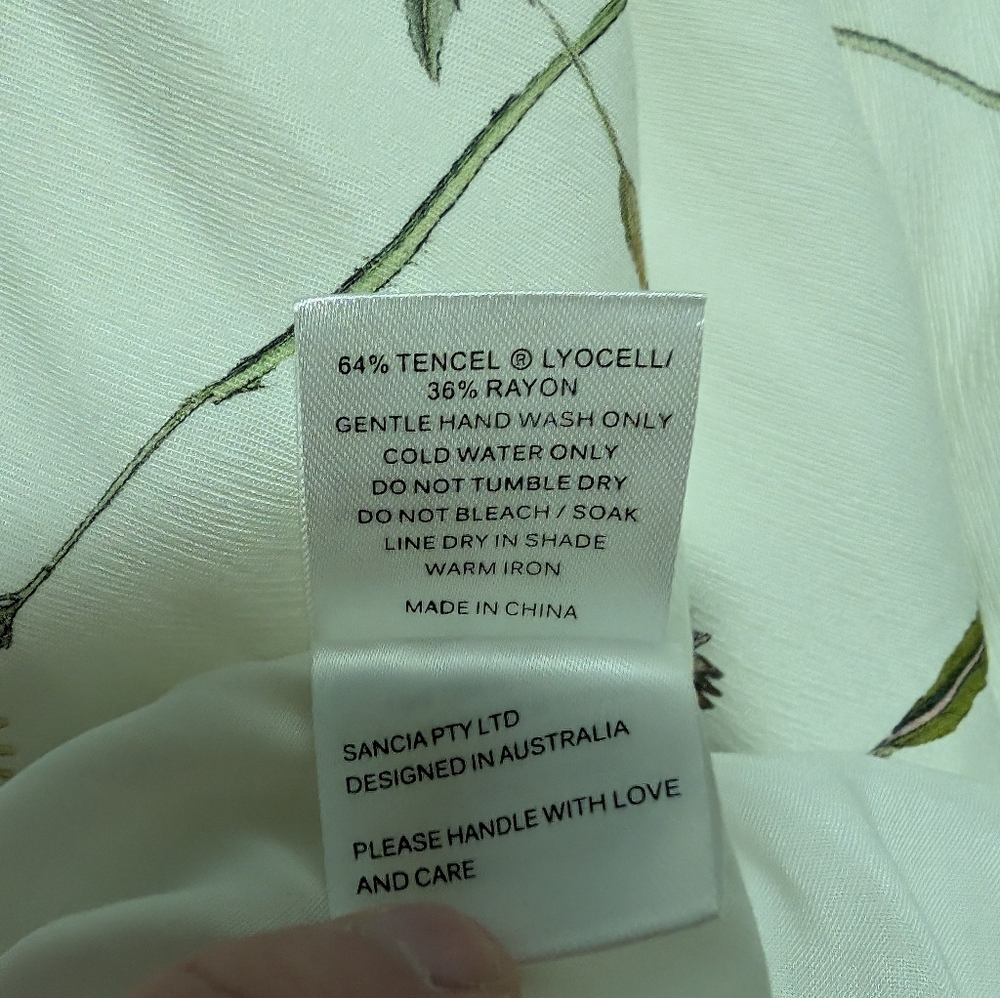 Floral Embroidered Midi Dress - Picture 12 of 12